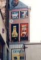 ruePerle1 * <b>Peintures murales rue de la Perle</b></font><br />
avec l'école 'Vier Winden' de la chaussée de Merchtem<br />
et <a href='http://bonnevie.vgc.be/' title='la Maison de Quartier Bonnevie ASBL - Buurthuis Bonnevie VZW' target='_blank'><font color='#0000CC'>la Maison de Quartier Bonnevie ASBL - Buurthuis Bonnevie VZW</font></a><br />
Rue de la Perle, 33 - 1080 Bruxelles.<br />
Projet et réalisation: Oreopoulos G., Vandegeerde D.  et les élèves de l'école.<br />
Mai - Juin 1997.<br />
Superficie ±30 m².<br /> * 1117 x 1643 * (1.09MB)