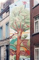 ruePerle2 * <b>Peintures murales rue de la Perle</b></font><br />
avec l'école 'Vier Winden' de la chaussée de Merchtem<br />
et <a href='http://bonnevie.vgc.be/' title='la Maison de Quartier Bonnevie ASBL - Buurthuis Bonnevie VZW' target='_blank'><font color='#0000CC'>la Maison de Quartier Bonnevie ASBL - Buurthuis Bonnevie VZW</font></a><br />
Rue de la Perle, 37 - 1080 Bruxelles.<br />
Projet et réalisation: Oreopoulos G., Vandegeerde D.  et les élèves de l'école.<br />
Mai - Juin 1997.<br />
Superficie ±30 m².<br /> * 1160 x 1757 * (1.45MB)
